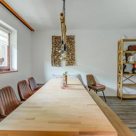 Alluring Holiday In Salzburg With Balcony Σπίτι διακοπών Fusch an der Glocknerstraße
